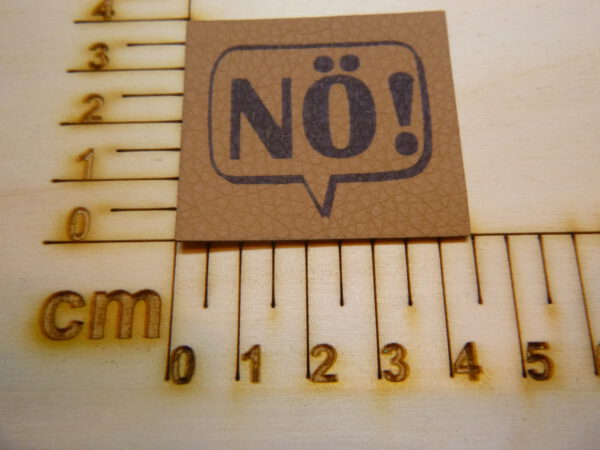 Kunstlederlabel "NÖ"