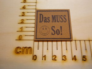 Kunstlederlabel "Das Muss So"