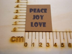 Kunstlederlabel "Peace Joy Love"
