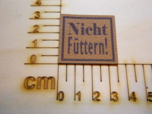 Kunstlederlabel "Nicht füttern"
