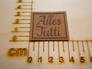Kunstlederlabel "Alles Tutti"