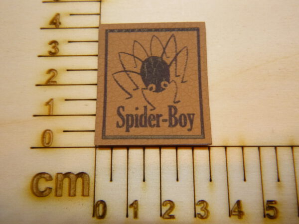 Kunstlederlabel "Spinne/Spider Boy"