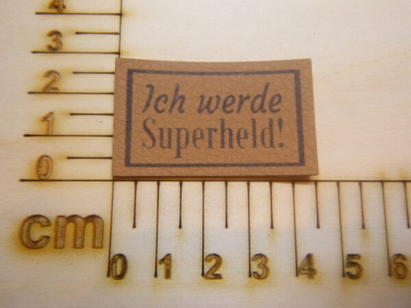 Kunstlederlabel "Ich werde Superheld"